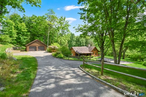 235 Leesville Rd, East Hampton, CT, 06424-3116 | Card Image