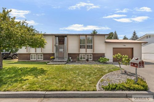 560 W Targhee Street, St Anthony, ID, 83445 | Card Image