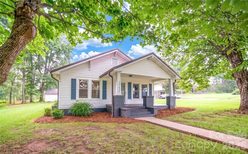 1752 Bethel Rd, Morganton, NC, 28655-8377 | Card Image