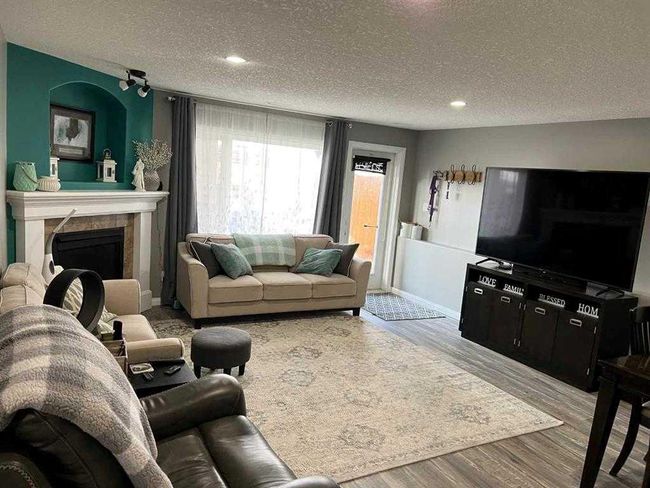 99 Jessie Robinson Close N, Home with 5 bedrooms, 3 bathrooms and 2 parking in Lethbridge AB | Image 35