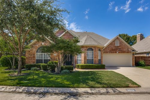 5929 La Cumbre Dr, McKinney, TX, 75072-6334 | Card Image
