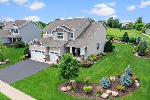 2580 Heron Ln, Victoria, MN, 55386-4579 | Card Image