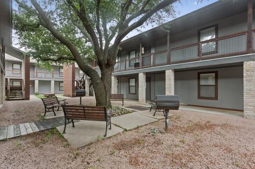 1326 S 12th St, Waco, TX, 76706-2177 | Card Image