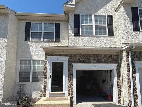 233 Tall Pines Dr, WEST CHESTER, PA, 19380-1490 | Card Image