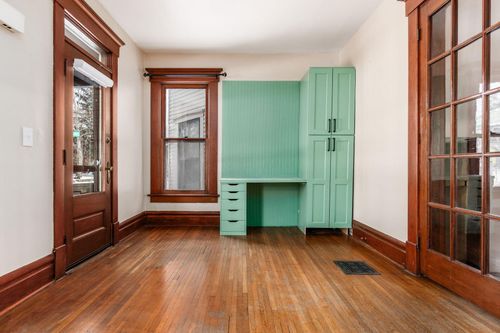 415 W 5th Ave, Columbus, OH, 43201-3160 | Card Image