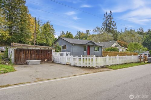 1534 Corbet Dr Nw, Bremerton, WA, 98312-2654 | Card Image
