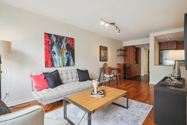 508 - 92 King St E, Condo with 3 bedrooms, 2 bathrooms and 1 parking in Toronto ON | Image 15