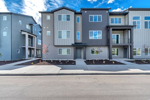 445-492 S 700 W, American Fork, UT, 84003-4306 | Card Image