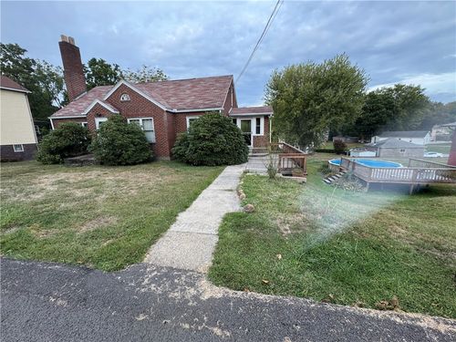 140 Highway St, Yukon, PA, 15698-9811 | Card Image