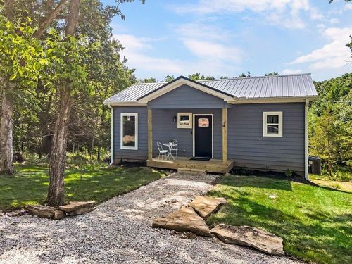 34 S Lakeside Cir, Linn Valley, KS, 66040-5255 | Card Image