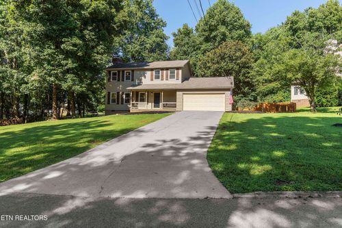 7805 Shadowood Dr, Knoxville, TN, 37938-4458 | Card Image