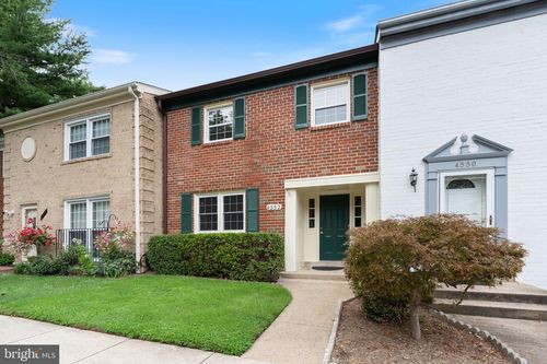 4552 King Edward Ct, ANNANDALE, VA, 22003-5709 | Card Image