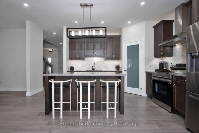 2136 Saddlerock Ave, House other with 4 bedrooms, 4 bathrooms and 2 parking in London ON | Image 13