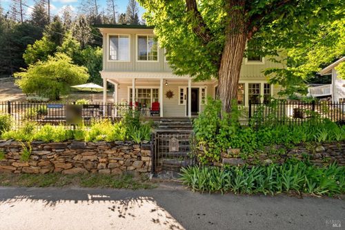 131 Gold Bluff Rd, Downieville, CA, 95936-9606 | Card Image
