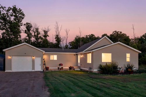 39679 92nd Ave, Onamia, MN, 56359-7833 | Card Image