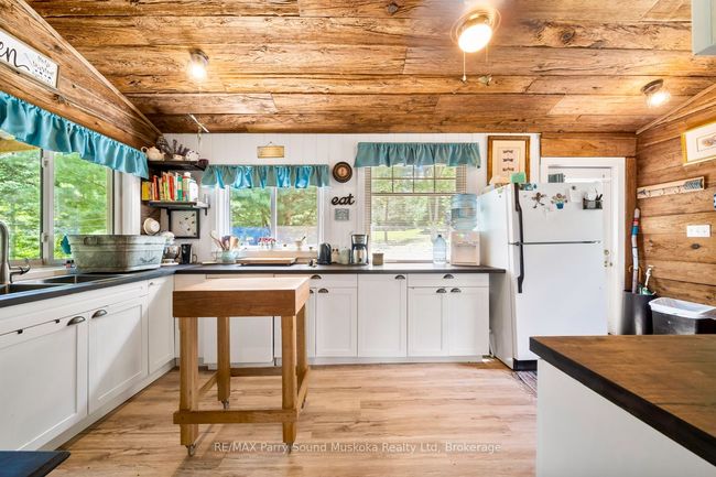 16C Magnet Rd, House other with 4 bedrooms, 1 bathrooms and 2 parking in Magnetawan ON | Image 20