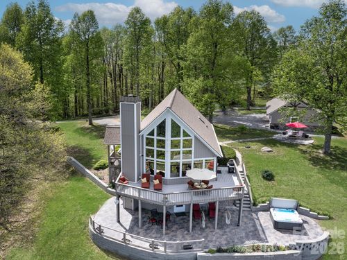 107 Fawns Rst, Black Mountain, NC, 28711-6010 | Card Image