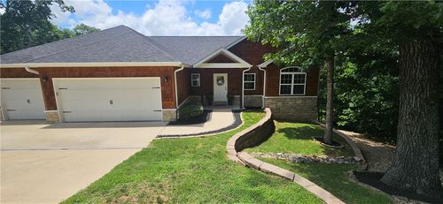 25 Halifax Ln, Bella Vista, AR, 72714-3503 | Card Image