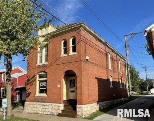 715 Spring St, Quincy, IL, 62301-2555 | Card Image