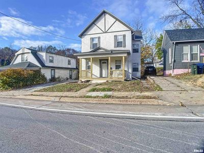 1128 N Marquette Street, House other with 5 bedrooms, 2 bathrooms and null parking in Davenport IA | Image 3