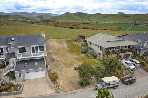 2350 Nutmeg Ave, Morro Bay, CA, 93442-1732 | Card Image