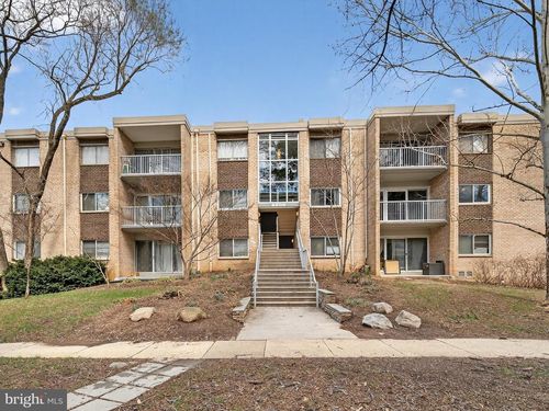 312-2908 Kings Chapel Rd, FALLS CHURCH, VA, 22042-1147 | Card Image