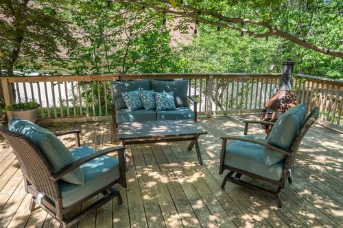 486 Brighton Woods Dr, Moore, SC, 29369-9649 | Card Image