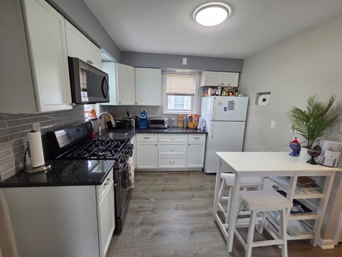 2-166 Carmita Ave, Rutherford, NJ, 07070-1630 | Card Image