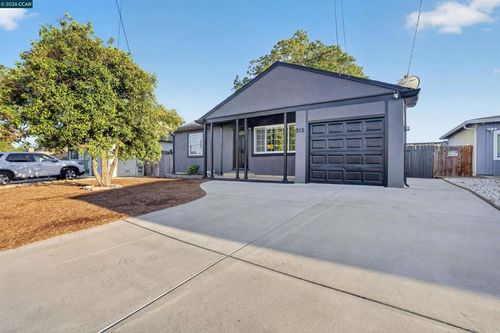 312 Minner Ave, Antioch, CA, 94509-2640 | Card Image