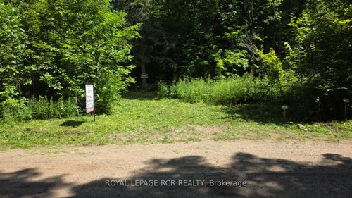 1527 Madill Rd, Haliburton, ON, K0M1R0 | Card Image