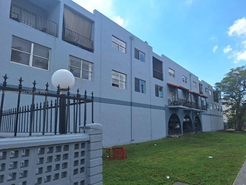 apt-19-1300 W 53rd St, Hialeah, FL, 33012-3014 | Card Image