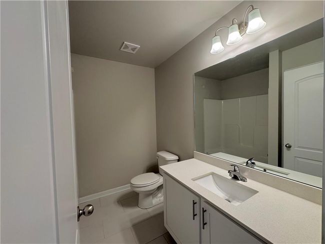 5576 Rockfern Dr, Townhouse with 3 bedrooms, 3 bathrooms and 4 parking in Lilburn GA | Image 21
