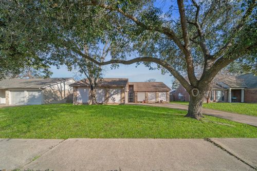 7327 Echo Pines Dr, Humble, TX, 77346-3193 | Card Image