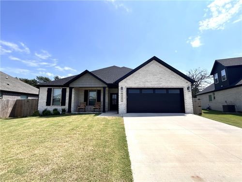2061 Larry Ln, Bentonville, AR, 72713-3294 | Card Image