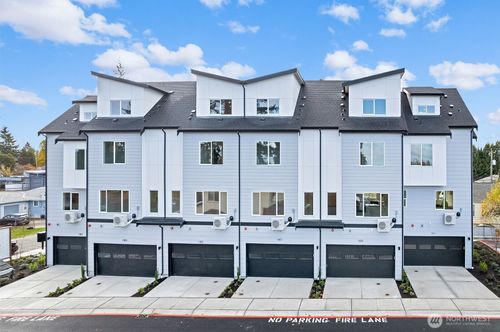 1403 Sw 111th Ln, Seattle, WA, 98146 | Card Image