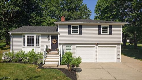 849 Parker Rd, Aurora, OH, 44202-7723 | Card Image