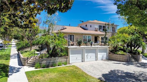 1120 East Ave, Burbank, CA, 91504 | Card Image