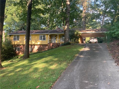 1399 Vista Leaf Dr, Decatur, GA, 30033-2028 | Card Image