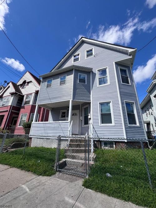 130 E 21st St, Paterson, NJ, 07513-1483 | Card Image