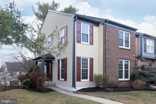 10622 Tuppence Ct, ROCKVILLE, MD, 20850-3930 | Card Image