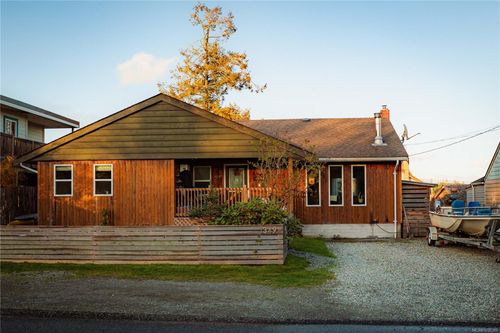 1349 Pine Rd, Ucluelet, BC, V0R3A0 | Card Image
