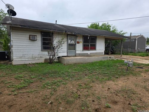 355 E Obregon St, Dilley, TX, 78017-3612 | Card Image