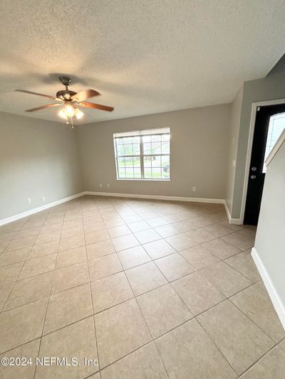 7769 Allspice Circle E, House other with 3 bedrooms, 2 bathrooms and null parking in Jacksonville FL | Image 2