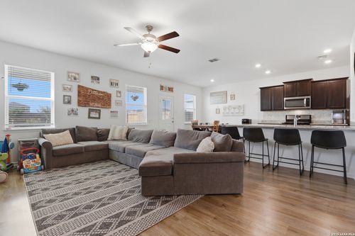 4167 Trail De Paris, New Braunfels, TX, 78132-0303 | Card Image