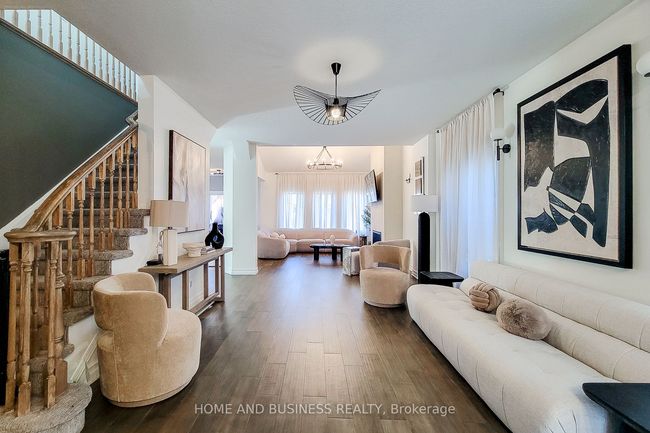 23 Light Dr, House other with 4 bedrooms, 4 bathrooms and 2 parking in Cambridge ON | Image 6