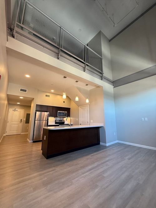 apt-305-6 Chatham St, Worcester, MA, 01609-1344 | Card Image