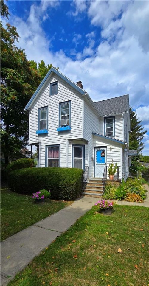 514 Elizabeth St, Elmira, NY, 14901-1914 | Card Image