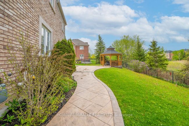 6 Mackeller Crt, House other with 5 bedrooms, 4 bathrooms and 4 parking in Ajax ON | Image 11