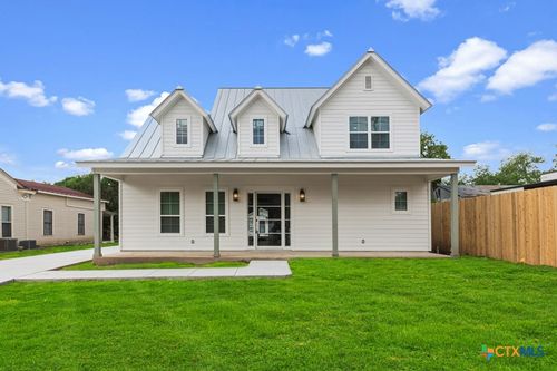 158 S Academy Avenue, New Braunfels, TX, 78130 | Card Image