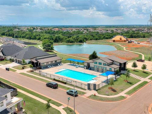 8012 Nw 152nd Ter, Edmond, OK, 73013-6081 | Card Image